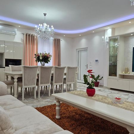 Vila Armela Sarandë Exteriör bild