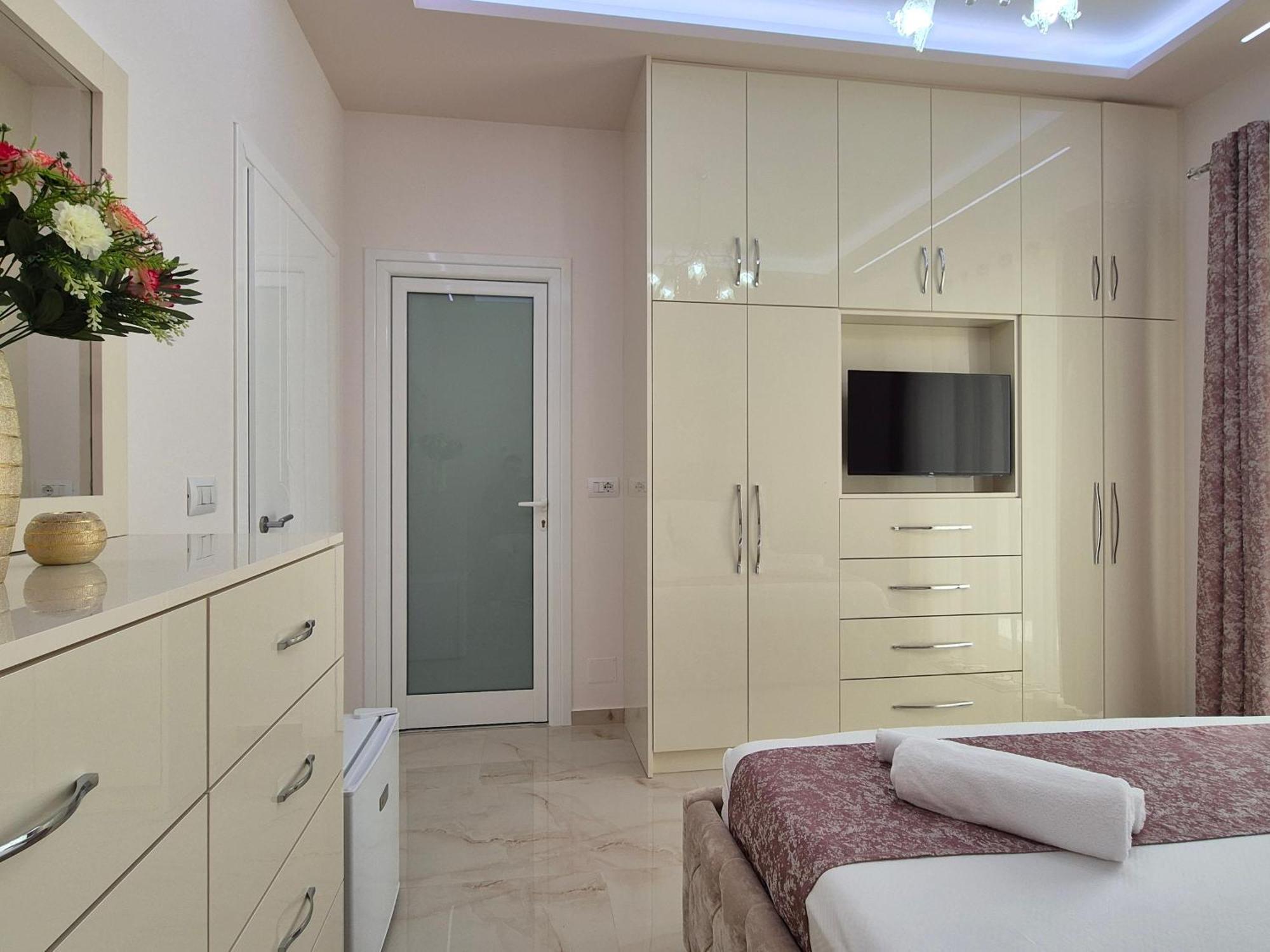 Vila Armela Sarandë Exteriör bild